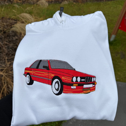 Haft Auta/Motoru ze Zdjęcia – Personalizowana Bluza