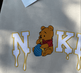 Puchatek NKE - Haftowana bluza/koszulka - Koval Customs. Polska produkcja, wysoka jakosc, personalizowane