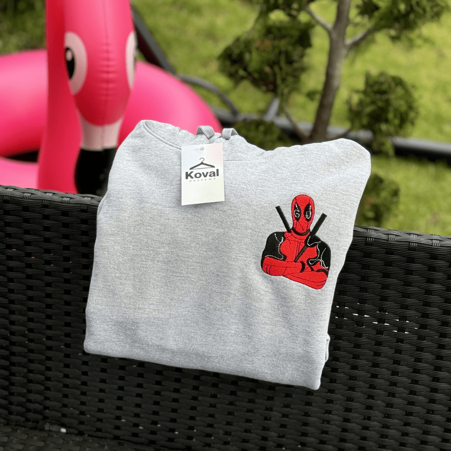 Deadpool - haftowane produkty - Koval Customs. Polska produkcja, wysoka jakosc, personalizowane