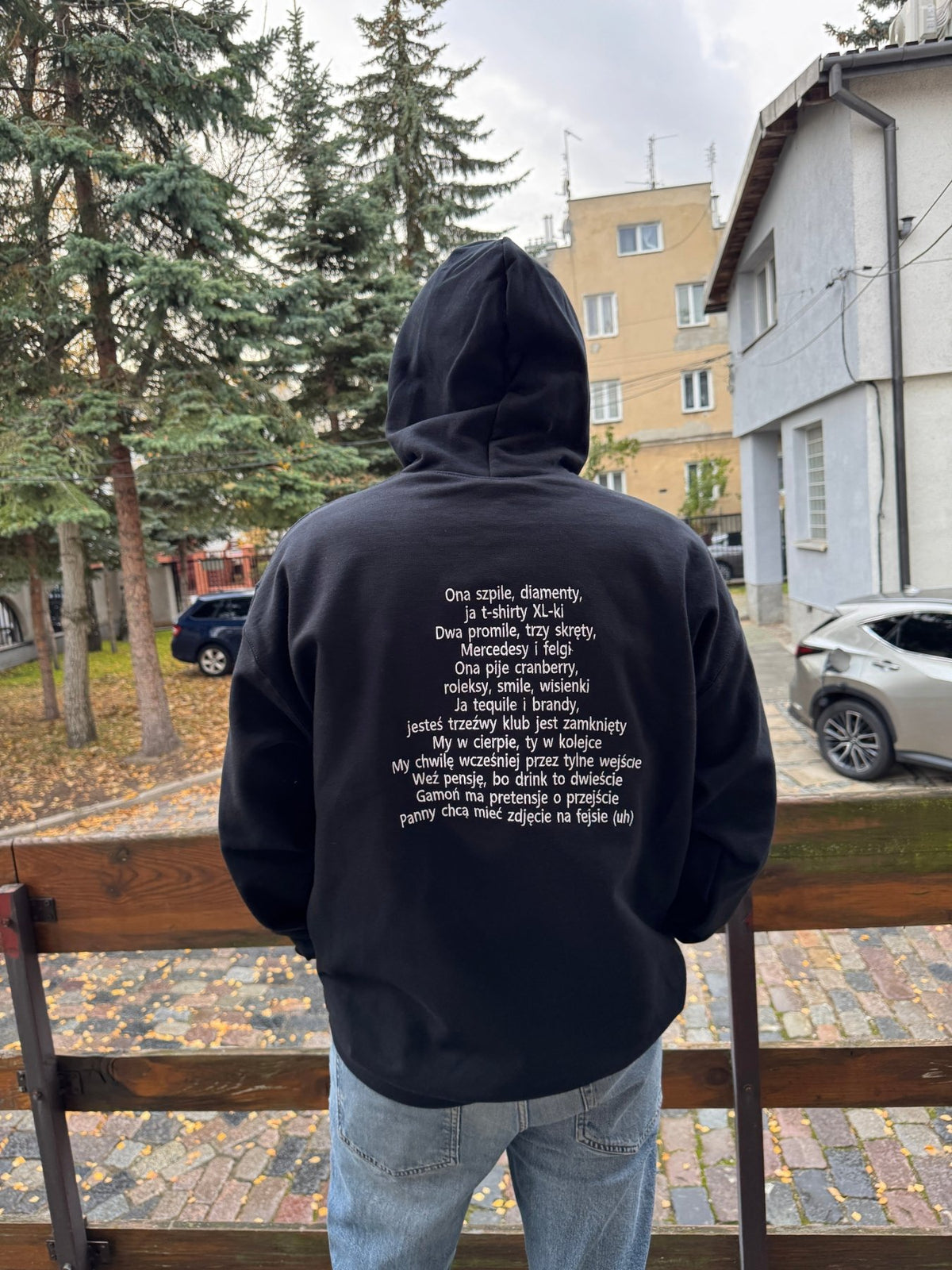 Tekst Pro8l3m Molly - Haftowana bluza/koszulka - Koval Customs. Polska produkcja, wysoka jakosc, personalizowane bluzy