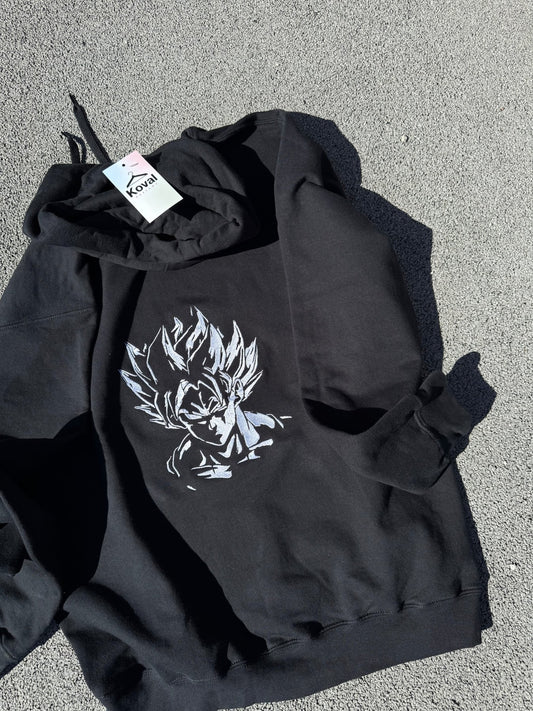 Goku Dragon Ball - Haftowana bluza/koszulka - Koval Customs. Polska produkcja, wysoka jakosc, personalizacja na zamowienie.