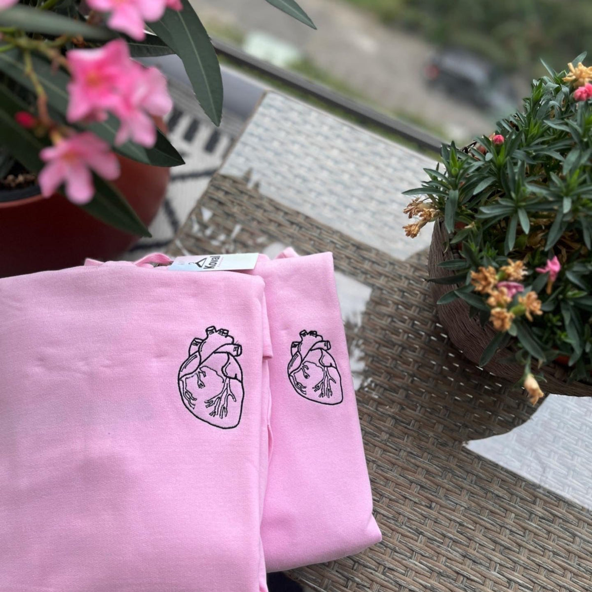 Biologocial Heart - Koval Customs. Polska produkcja, wysoka jakosc, personalizowane