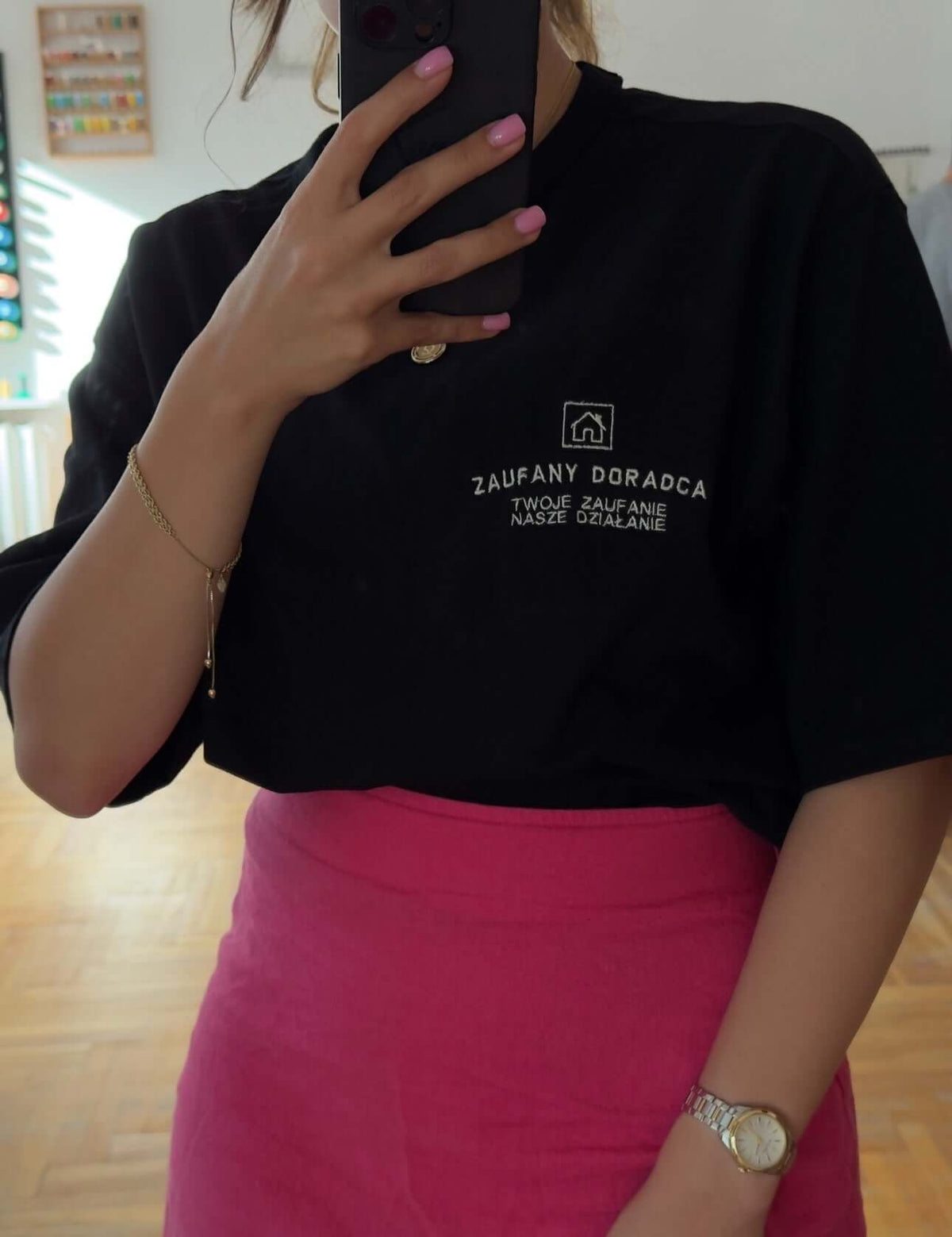 Logo firmowe - Haftowane bluzy, koszulki i wiecej - Koval Customs. Polska produkcja, wysoka jakosc, personalizowane