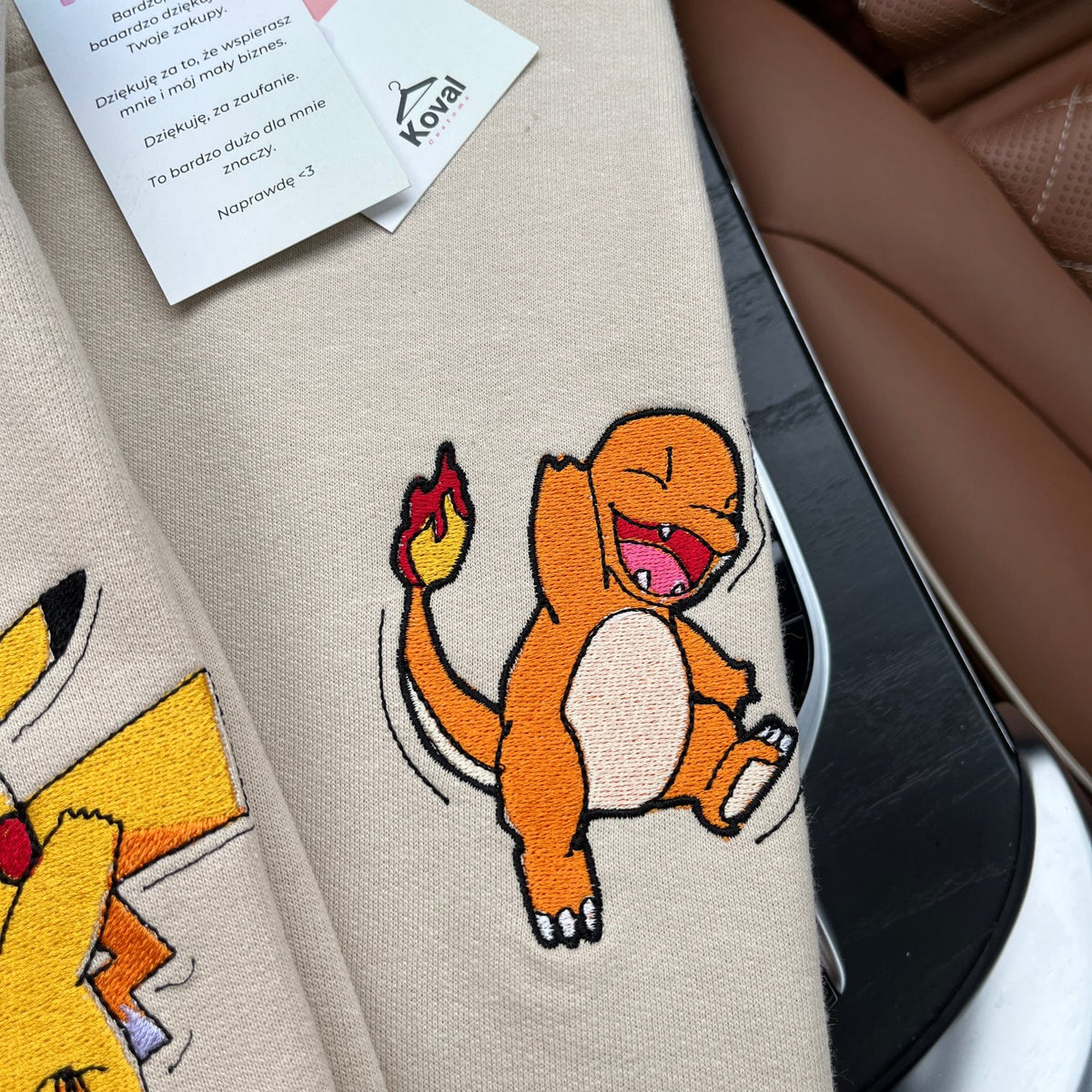 Pokemon Pikachu and Charizard dla par - Koval Customs. Polska produkcja, wysoka jakosc, personalizowane