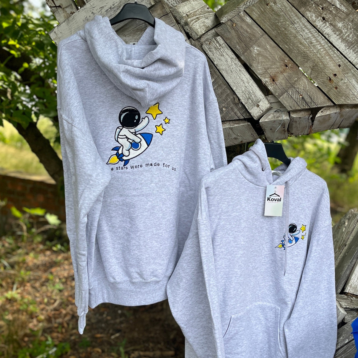 Astronauci - Haftowane produkty dla par - Koval Customs. Polska produkcja, wysoka jakosc, personalizowane