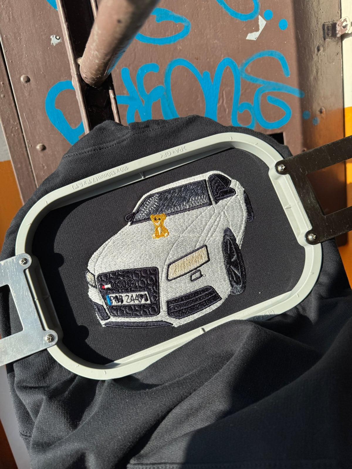 Wlasne zdjecie - Auta, motory, ciezarowki - Koval Customs. Polska produkcja, wysoka jakosc, personalizowane