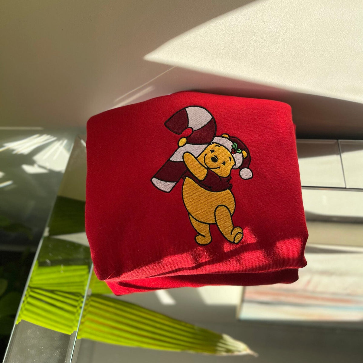 Puchatek ze swiatecznym cukierkiem - Koval Customs. Polska produkcja, wysoka jakosc, personalizowane