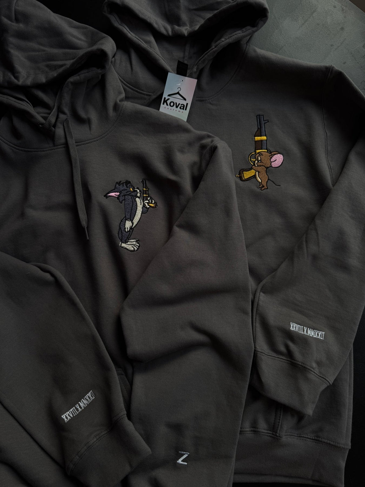 Tom i Jerry pistolet - Haftowana bluza/koszulka - Koval Customs. Polska produkcja, wysoka jakosc, personalizowane