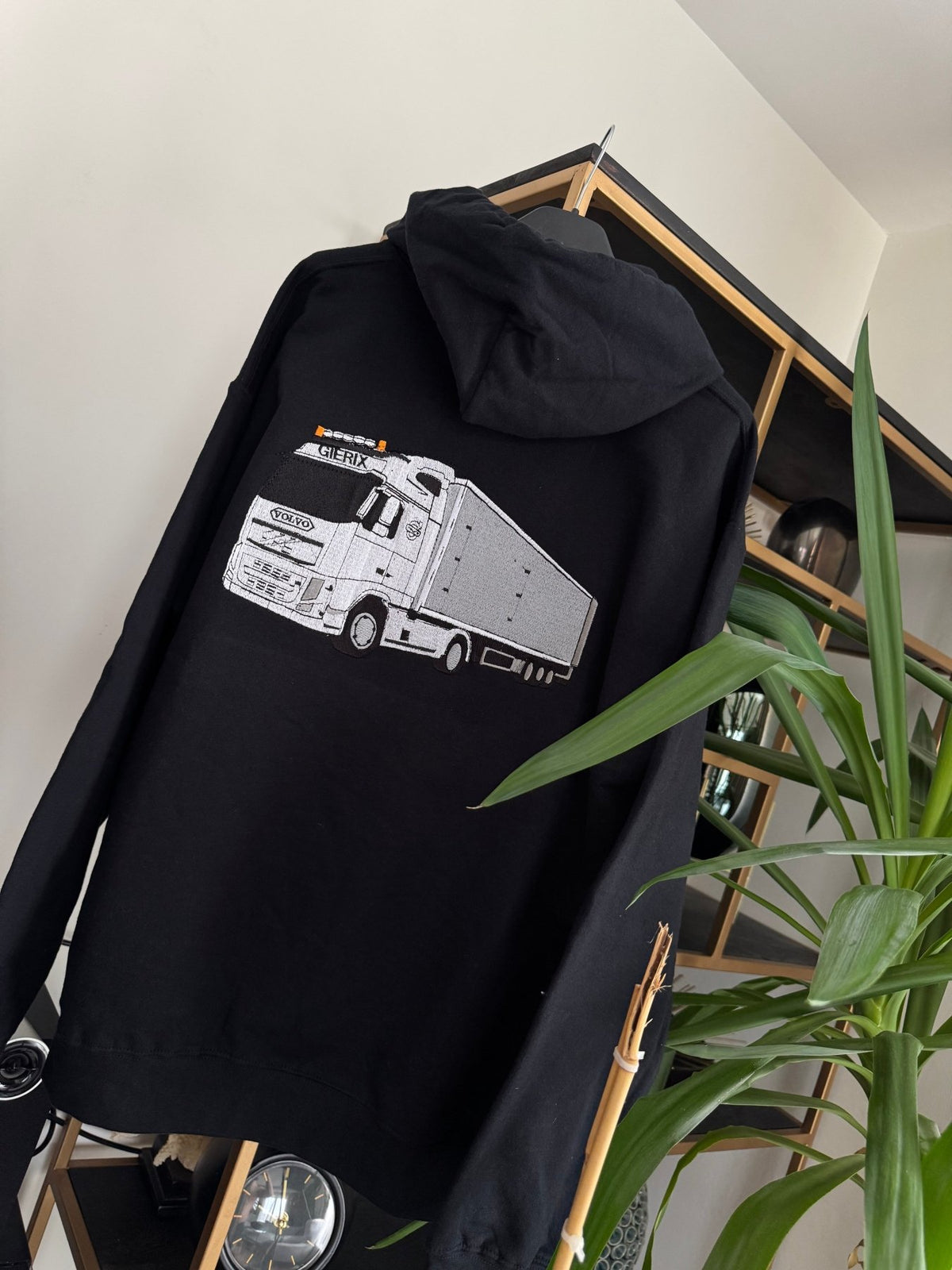 Wlasne zdjecie - Auta, motory, ciezarowki - Koval Customs. Polska produkcja, wysoka jakosc, personalizowane