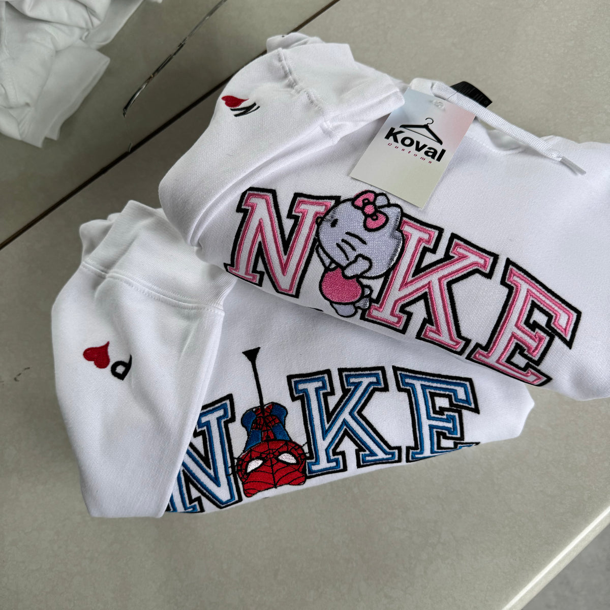 Spiderman i Hello Kitty dla Par - Koval Customs. Polska produkcja, wysoka jakosc, personalizowane