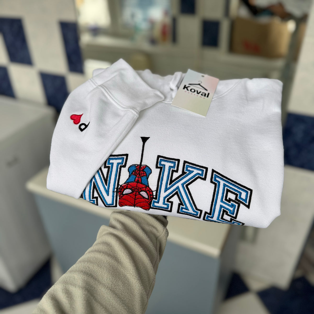 Spiderman i Hello Kitty dla Par - Koval Customs. Polska produkcja, wysoka jakosc, personalizowane