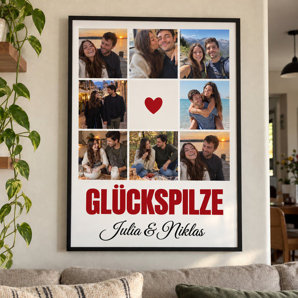 [DE] Personalisiertes Fotocollage-Poster Glückspilze mit Julia & Niklas und rotem Herz.