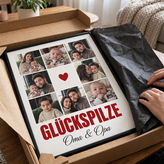 [DE] Personalisiertes Fotocollage-Poster Glückspilze mit Oma & Opa und rotem Herz.