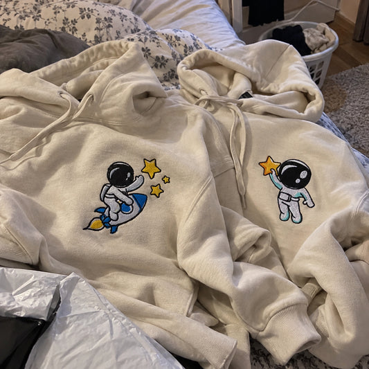 Astronauci – Haftowane Bluzy dla Par (Kosmos) – zdjęcie 2