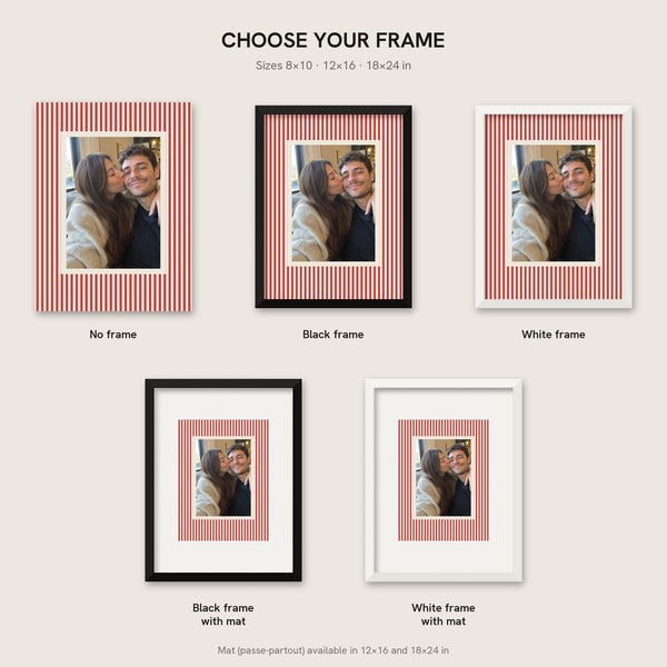 [US] Photo on a Striped Background - frame options: no frame, black, white, with mat