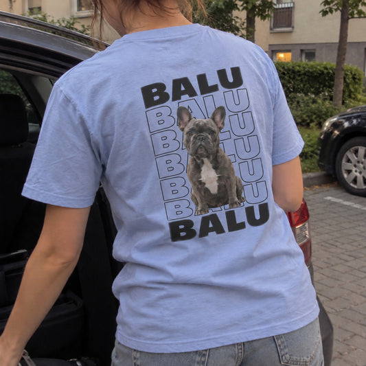 [DE] Kleidung mit Haustierporträt und dem Namen BALU.