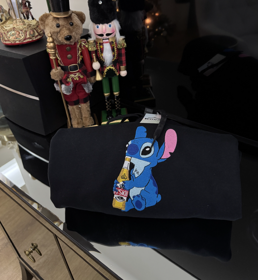 Stitch drinking from any bottle - Embroidered sweatshirt/T-shirt