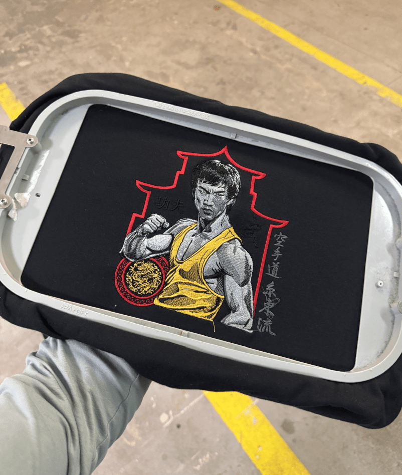 Bruce Lee - Haftowana bluza/koszulka - Koval Customs. Polska produkcja, wysoka jakosc, personalizowane