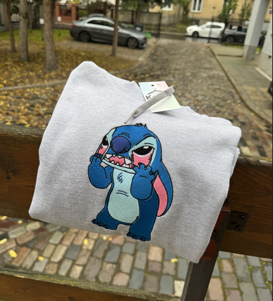 Wkurzony Stitch - Haftowana bluza/koszulka