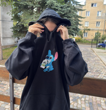 Stitch pijący z dowolnej butelki - Haftowana bluza/koszulka