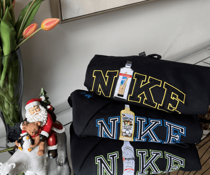 Dowolna butelka w N*KE - Haftowana bluza/koszulka - Koval Customs. Polska produkcja, wysoka jakosc, personalizowane